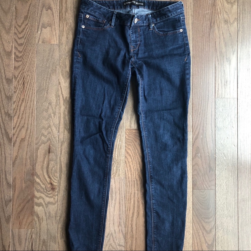 Express Jeans - Picture 2 of 5